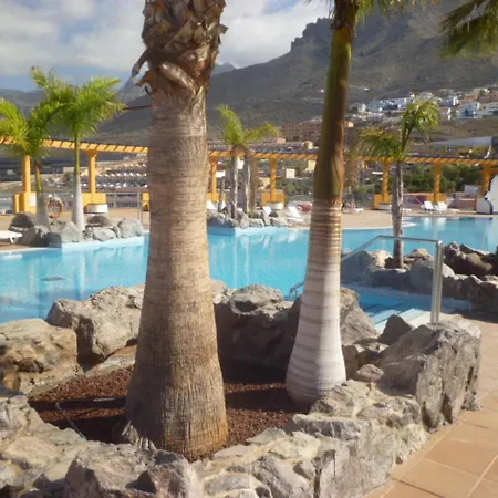 Roque Del Conde * Costa Adeje (Tenerife)